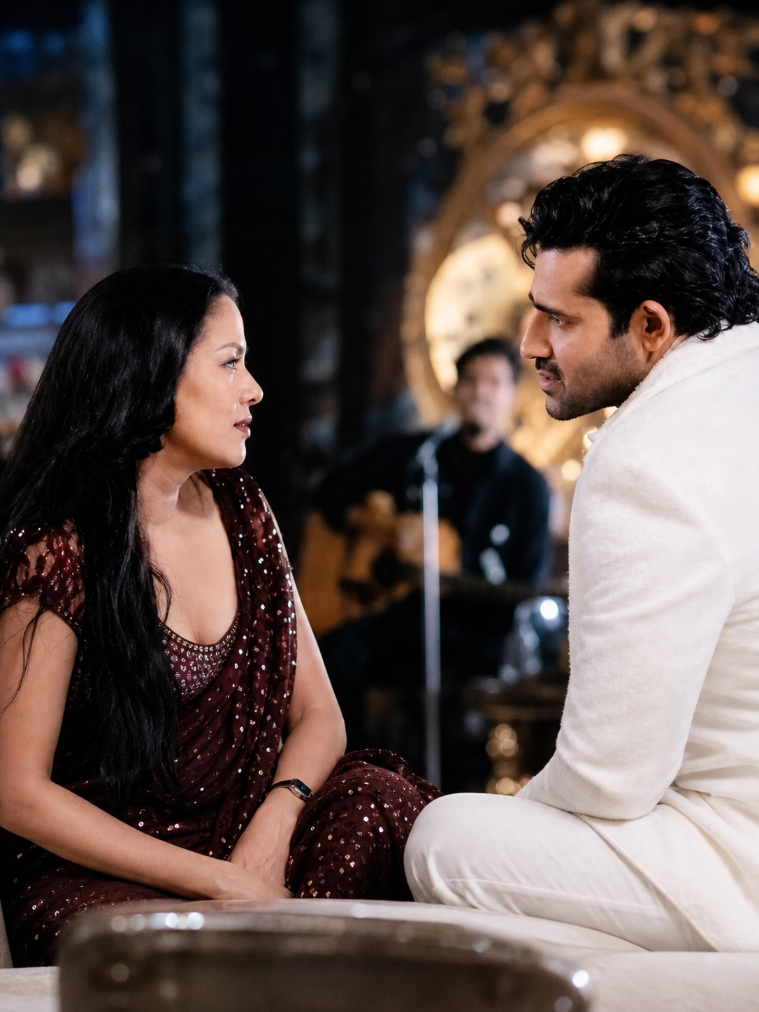 සියල්ල කියූ බැල්මක්